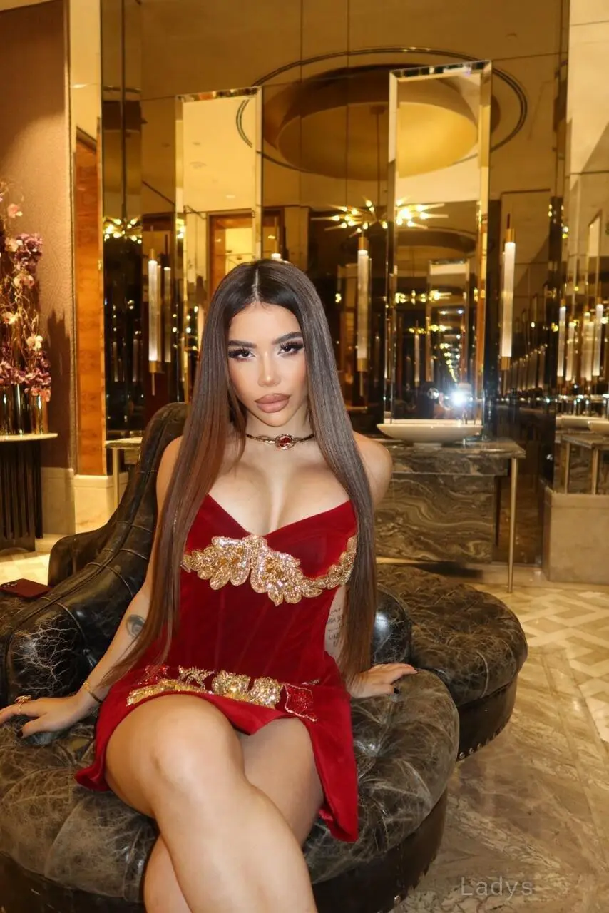 Giovanna, 20 years BBW escorts girl, height 160 sm, Weight  kg, backpage Dubai-1