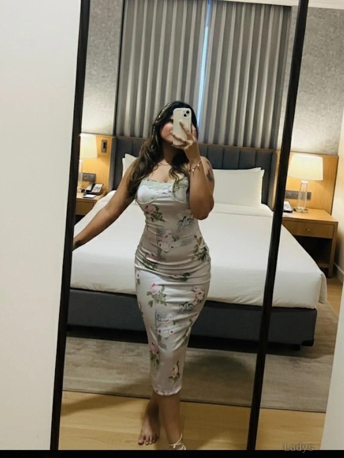 Naviya, 23 years BBW escorts girl, height 168 sm, Weight kg, backpage Dubai