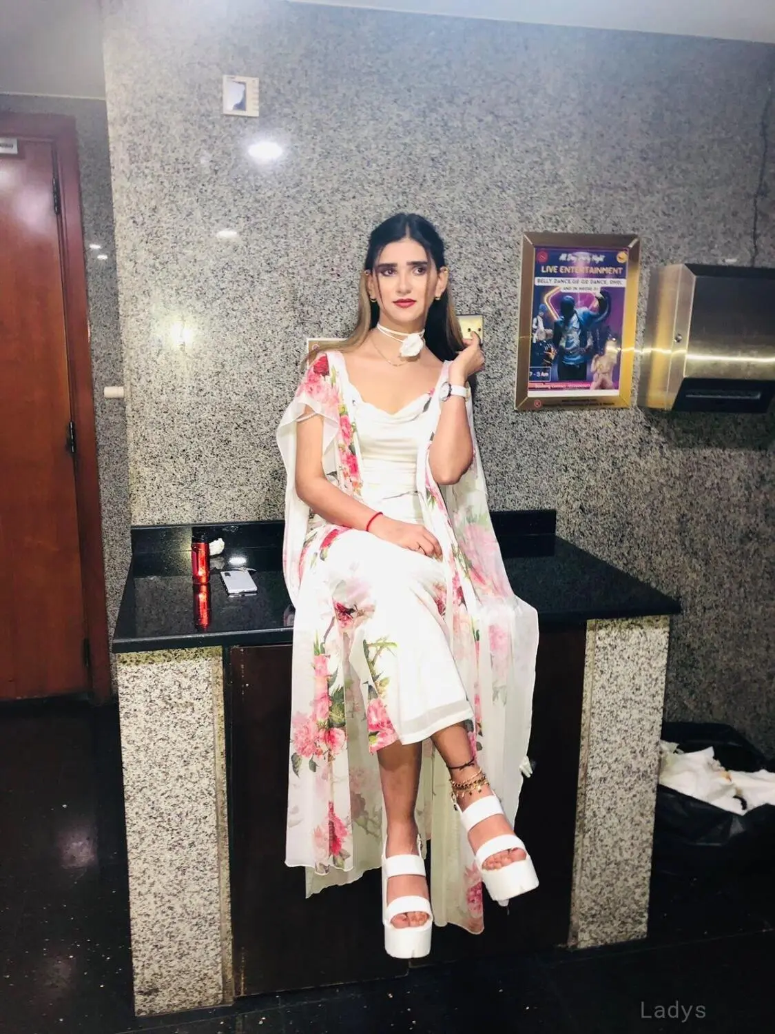 Nisha New Indian model, 20 years BBW escorts girl, height sm, Weight kg, backpage Dubai