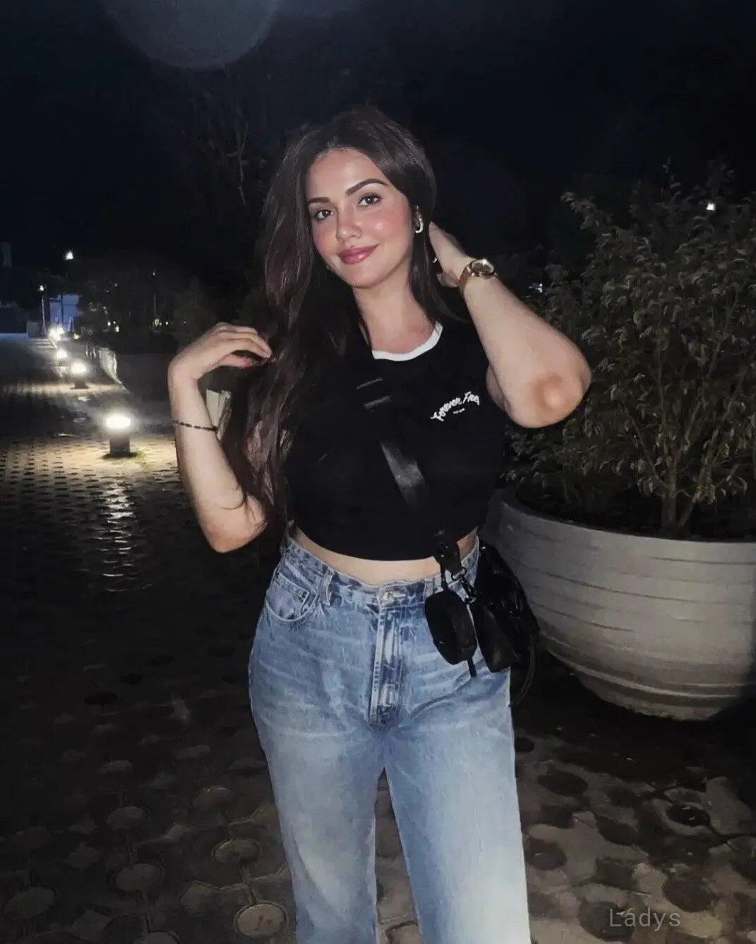 Parii, 21 years BBW escorts girl, height 168 sm, Weight kg, backpage Dubai