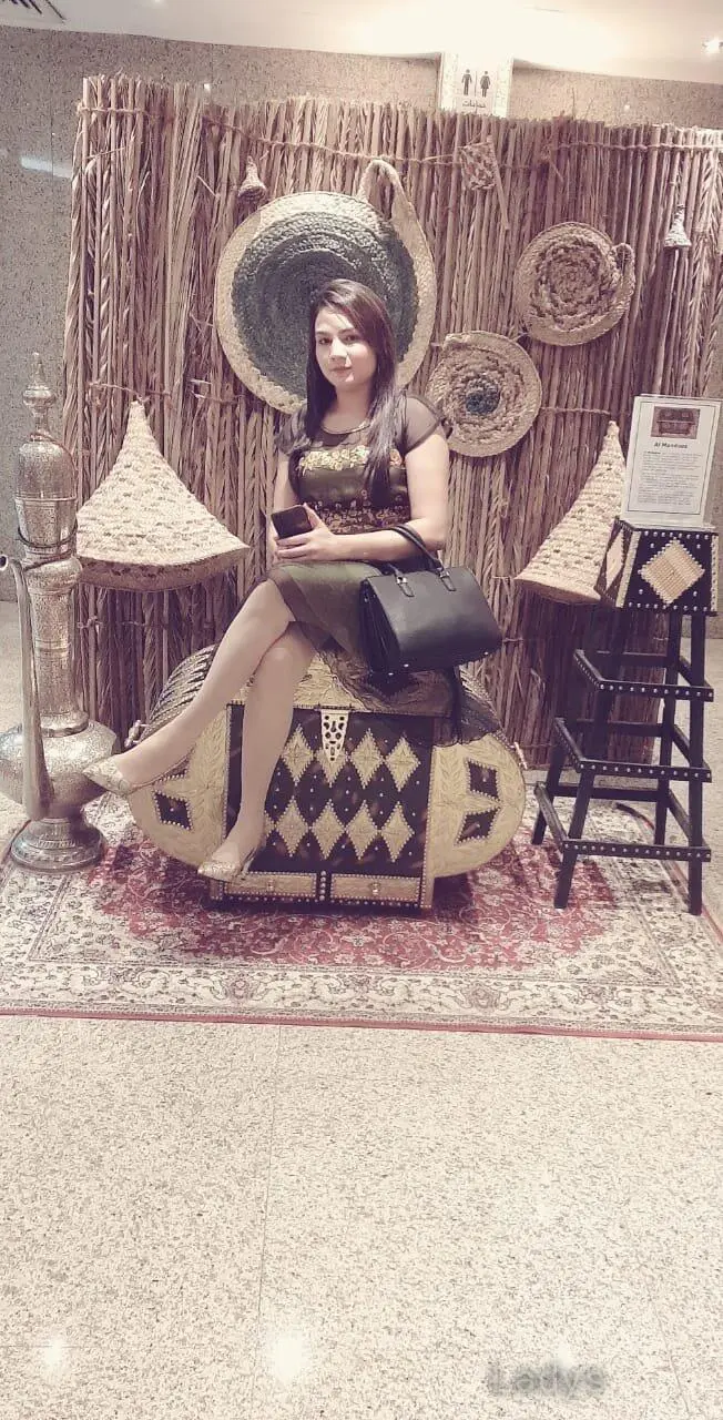 Pinky, 23 years BBW escorts girl, height 167 sm, Weight  kg, backpage Dubai