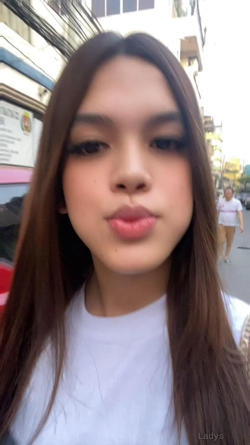 Rhian, 21 years BBW escorts girl, height 178 sm, Weight  kg, backpage Dubai