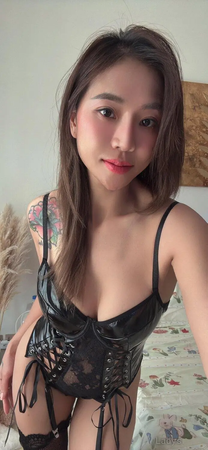 Ruby, 25 years BBW escorts girl, height 165 sm, Weight  kg, backpage Dubai