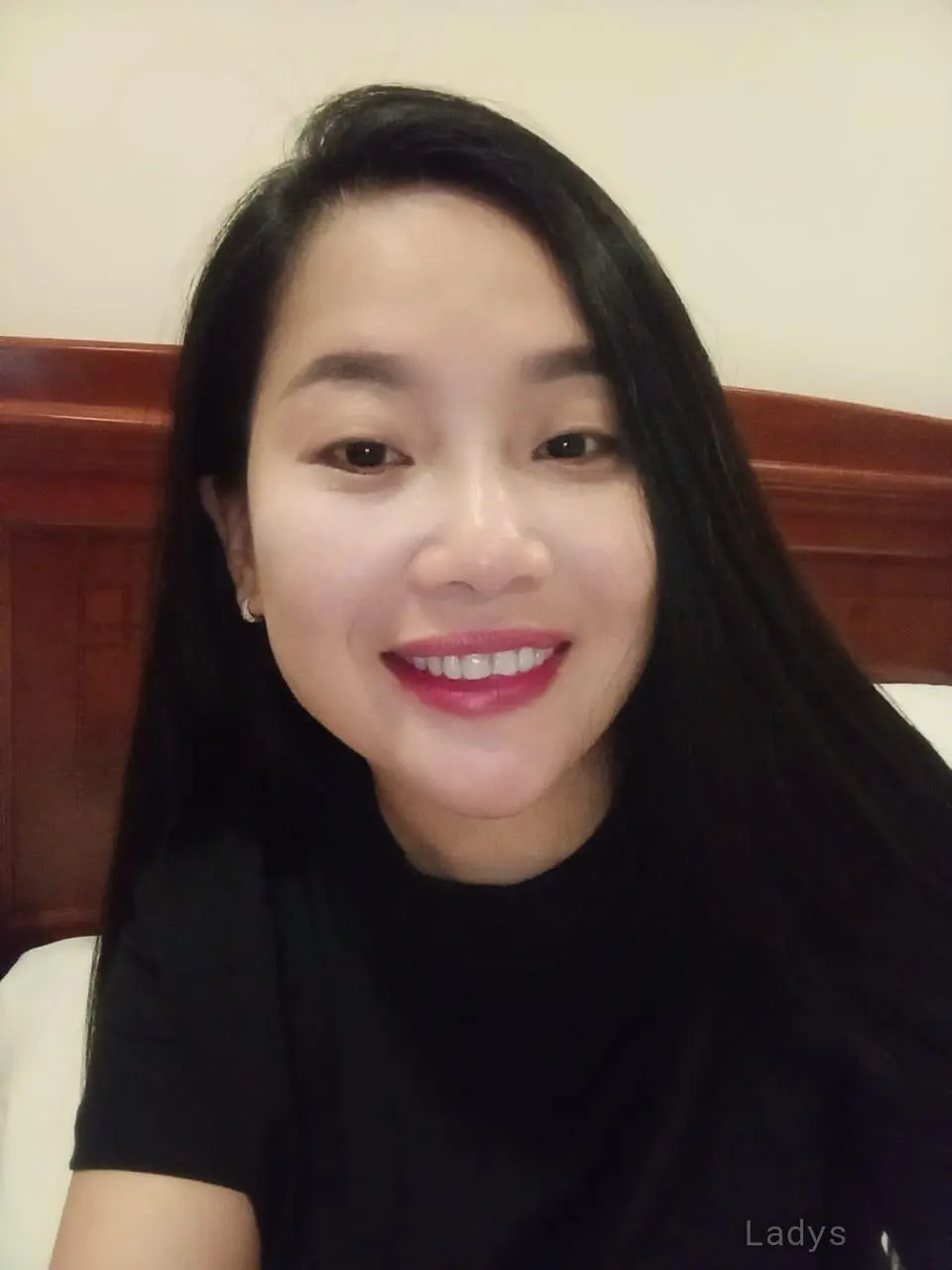 Sunny, 22 years BBW escorts girl, height 170 sm, Weight  kg, backpage Dubai