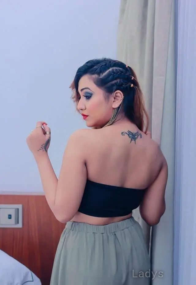 Riya, 22 years BBW escorts girl, height 154 sm, Weight  kg, backpage Gaborone