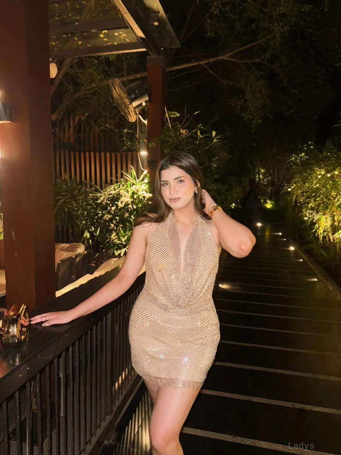 Divya, 23 years BBW escorts girl, height 154 sm, Weight  kg, backpage Goa
