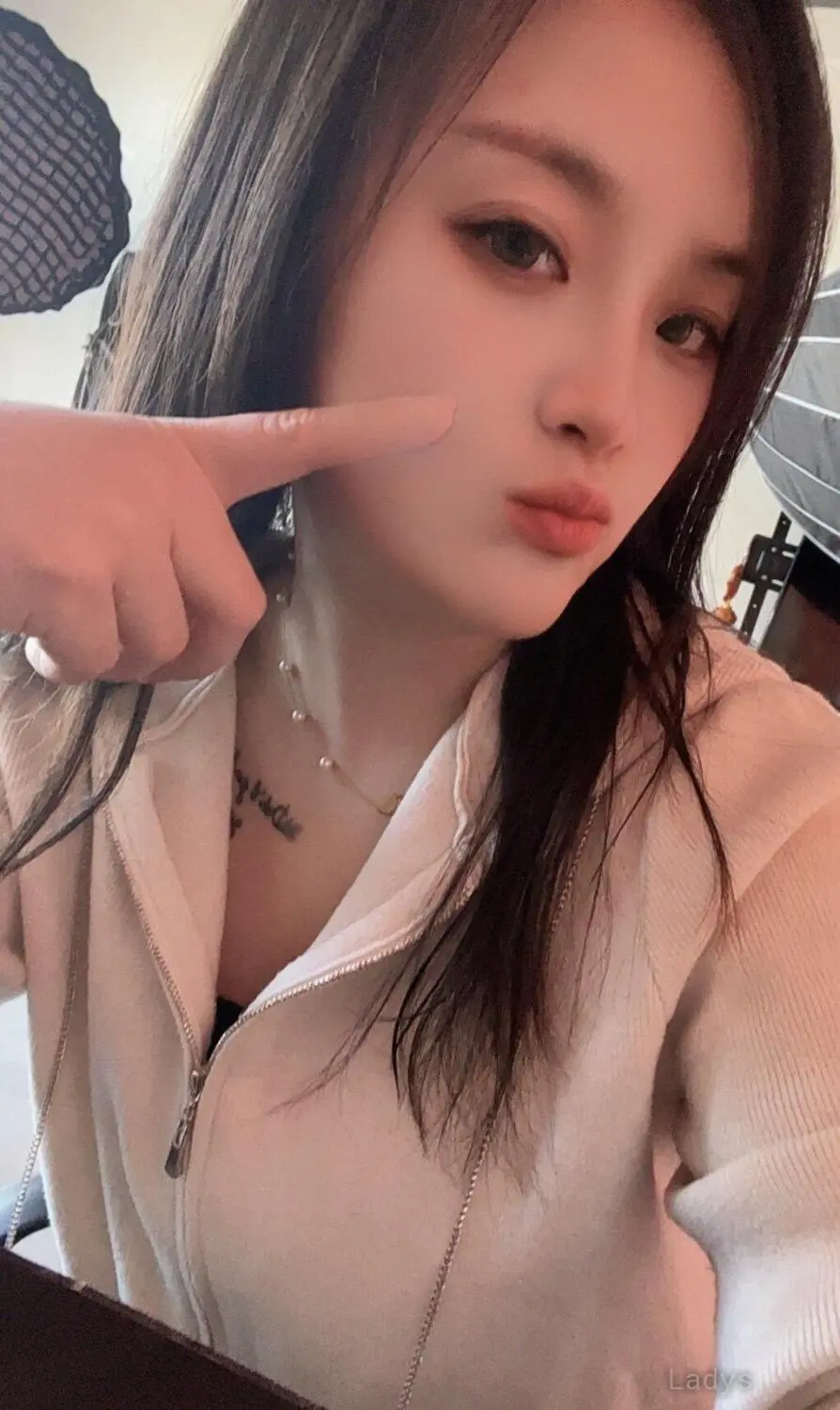 Sunran, years BBW escorts girl, height sm, Weight kg, backpage Guangzhou
