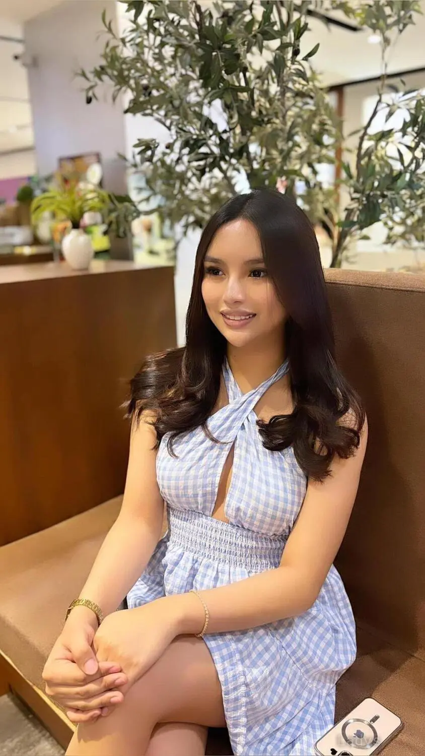 Naomi, 19 years BBW escorts girl, height 168 sm, Weight  kg, backpage Hat Yai
