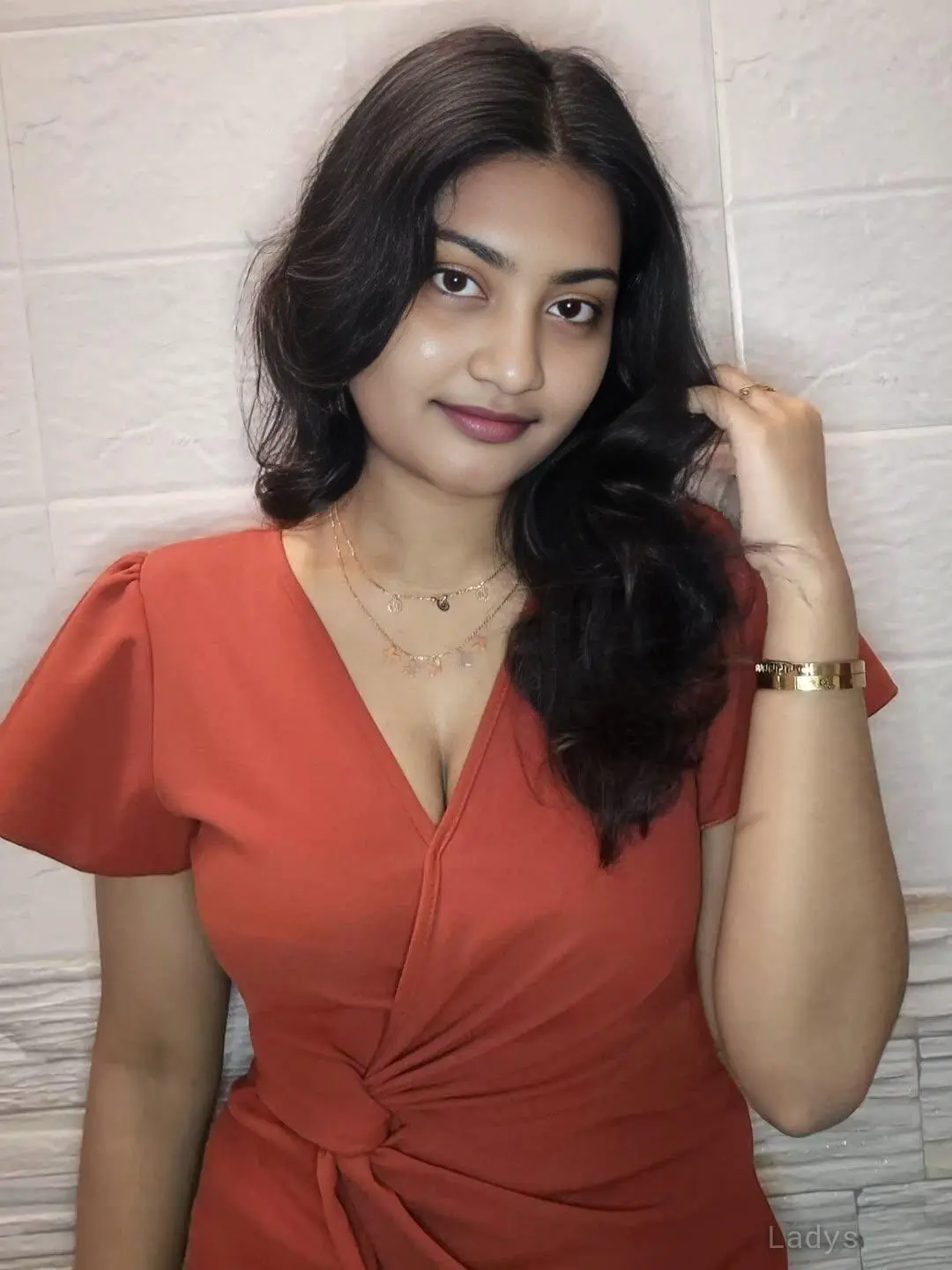 Naina, 23 years BBW escorts girl, height 153 sm, Weight  kg, backpage Hyderabad
