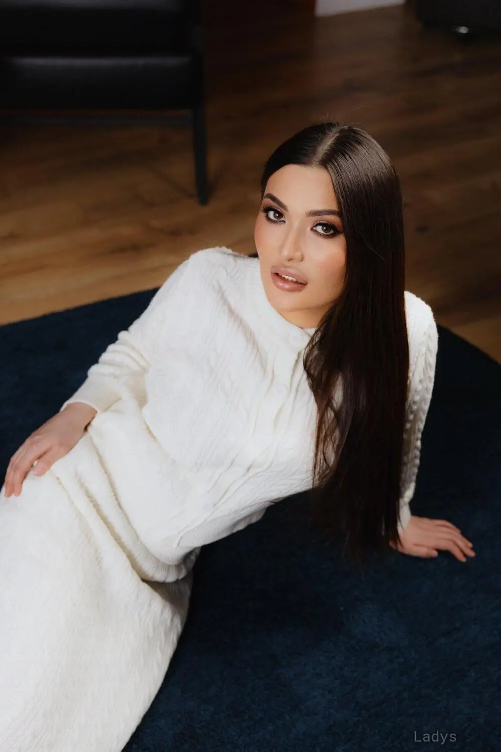 Emily, 25 years BBW escorts girl, height 166 sm, Weight kg, backpage Ibiza