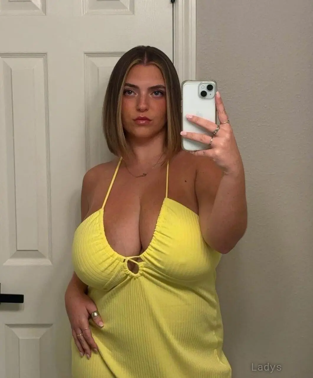 Bella juicyway, 26 years BBW escorts girl, height 157 sm, Weight 38 kg, backpage Indianapolis