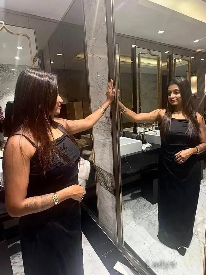 Jaipur, 22 years BBW escorts girl, height 170 sm, Weight  kg, backpage Jaipur