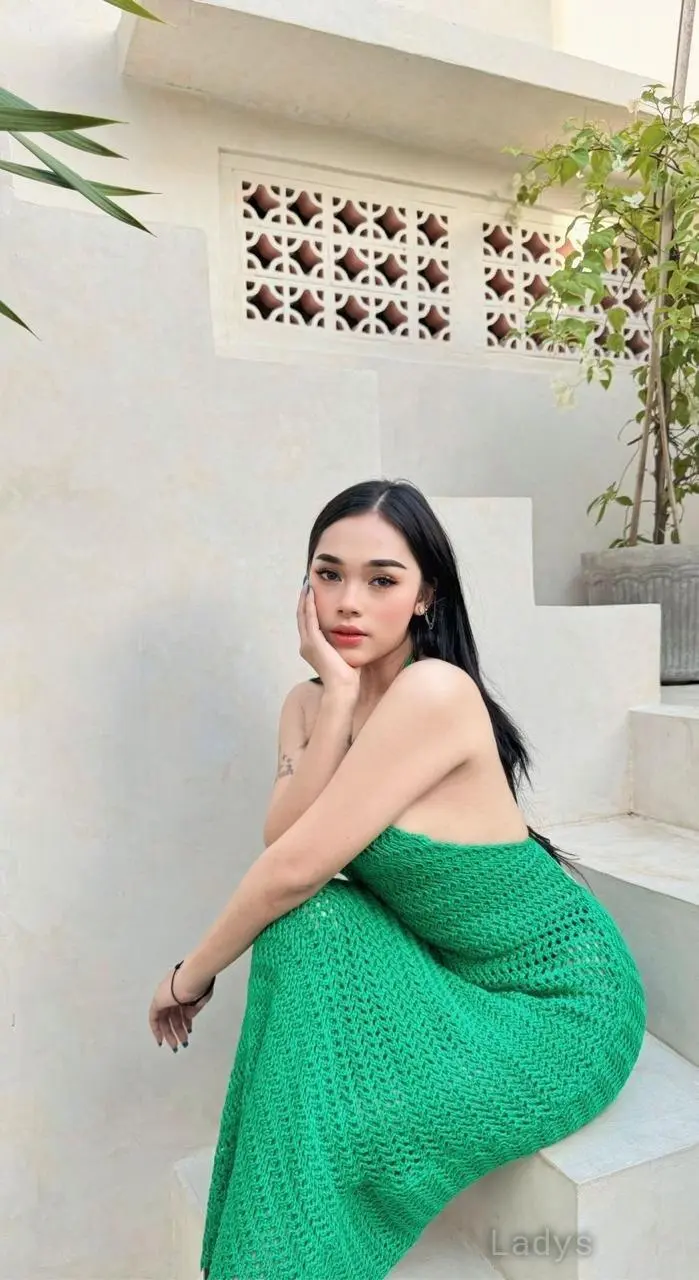 CLARA, 22 years BBW escorts girl, height 160 sm, Weight kg, backpage Jakarta