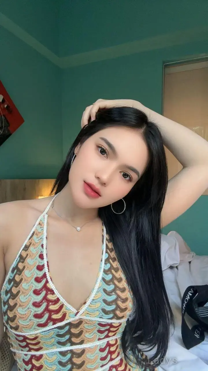 Emma, 20 years BBW escorts girl, height 165 sm, Weight kg, backpage Jakarta