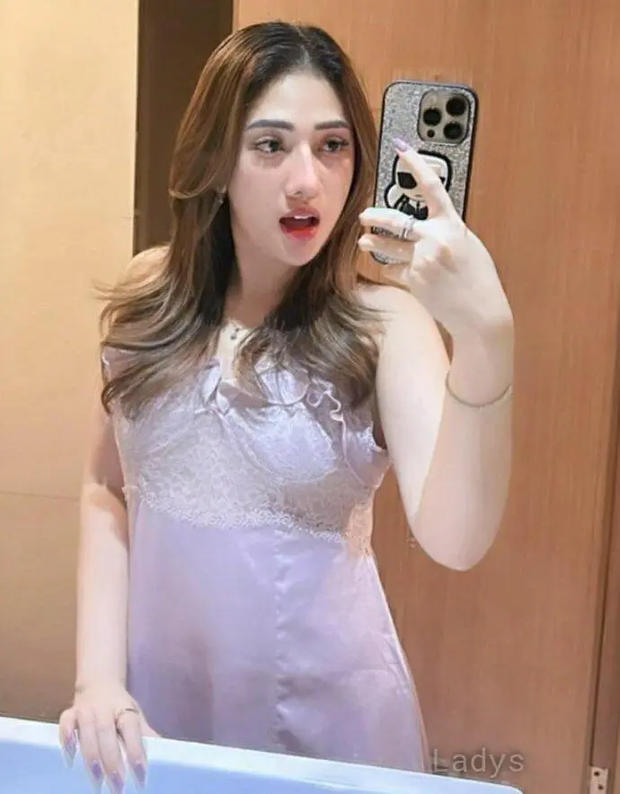 Gisel, 23 years BBW escorts girl, height 165 sm, Weight kg, backpage Jakarta