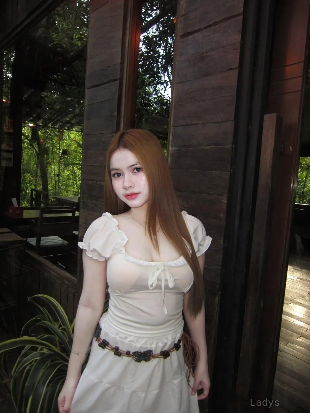 Sintia, 23 years BBW escorts girl, height 161 sm, Weight  kg, backpage Jakarta