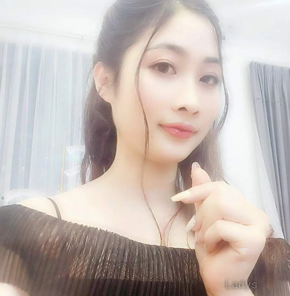 Hemyne, 23 years BBW escorts girl, height 165 sm, Weight  kg, backpage Jeddah