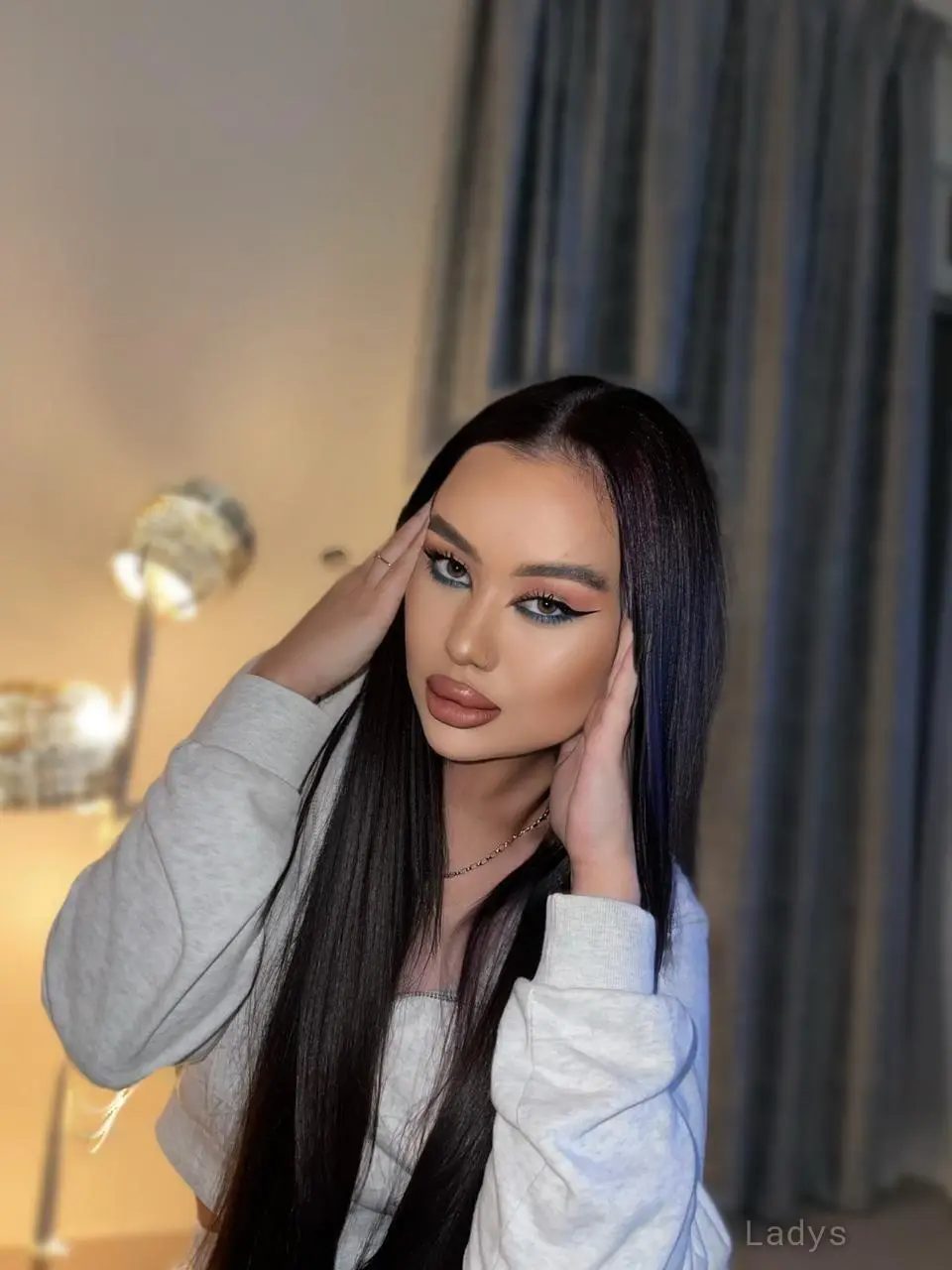 Zoya, 19 years BBW escorts girl, height 168 sm, Weight  kg, backpage Jeddah