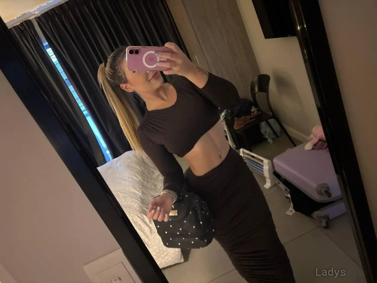 Renata, 24 years BBW escorts girl, height 165 sm, Weight  kg, backpage Johannesburg
