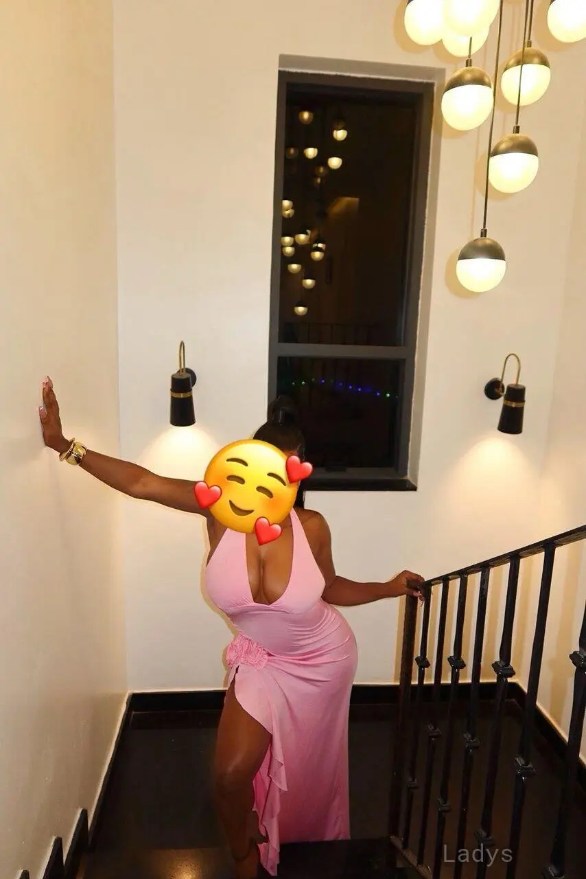 Ava, 23 years BBW escorts girl, height 168 sm, Weight kg, backpage Lagos