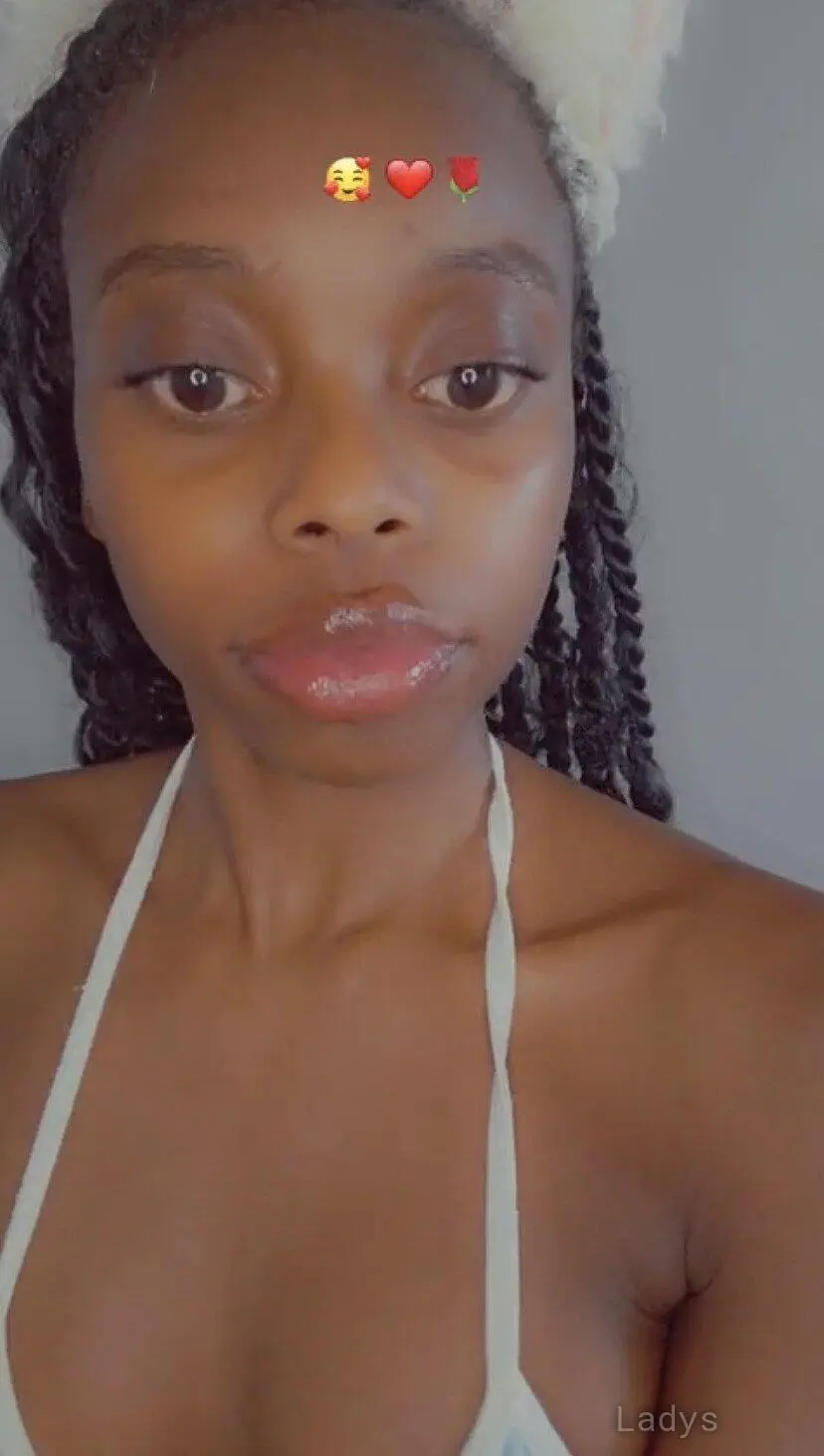 Prexxie, 23 years BBW escorts girl, height 163 sm, Weight kg, backpage Lagos