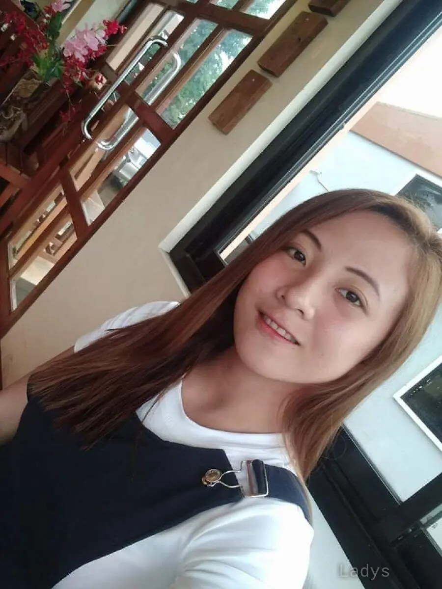 Candy, 21 years BBW escorts girl, height 160 sm, Weight  kg, backpage Makati