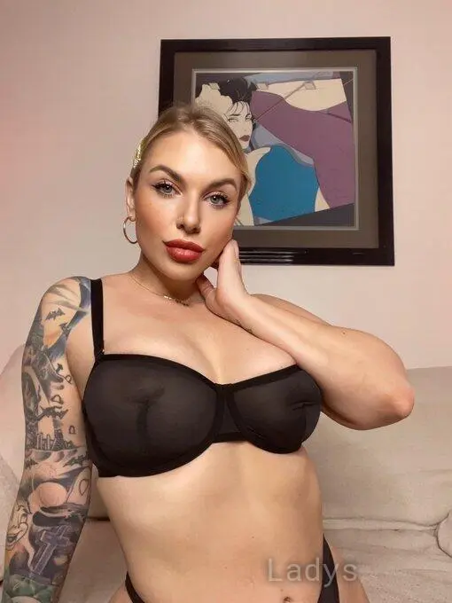 Imelda, 26 years BBW escorts girl, height 178 sm, Weight  kg, backpage Malmo