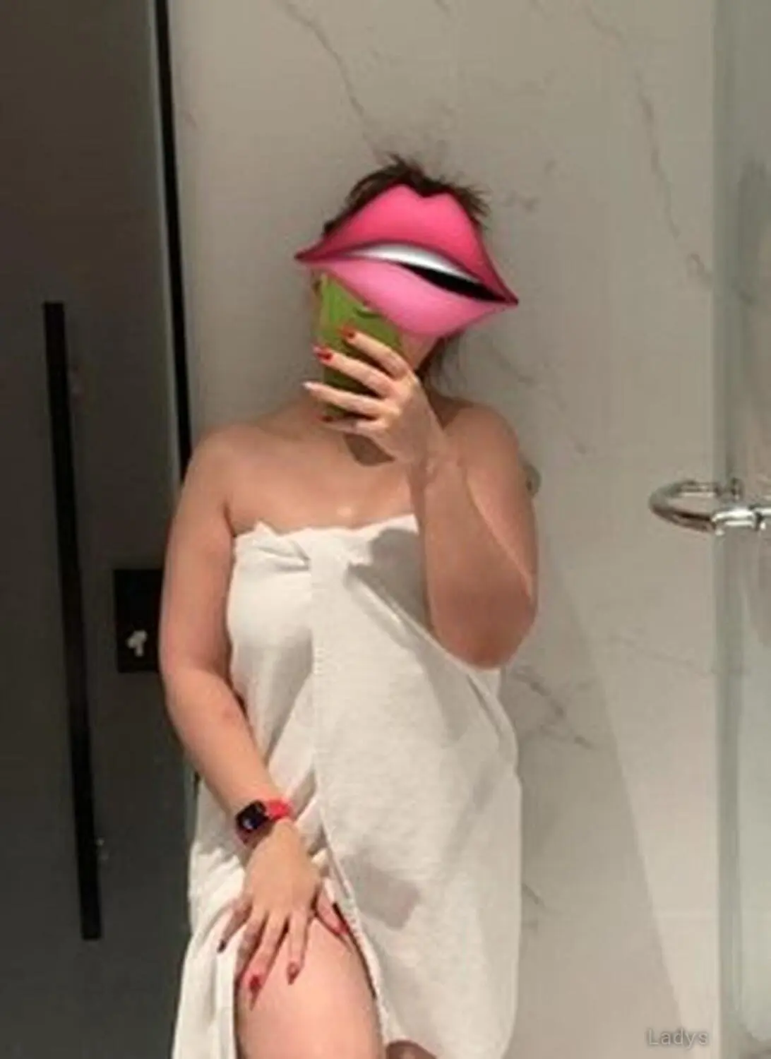 Arabic Queen Perfect Body, 23 years BBW escorts girl, height 166 sm, Weight  kg, backpage Manama