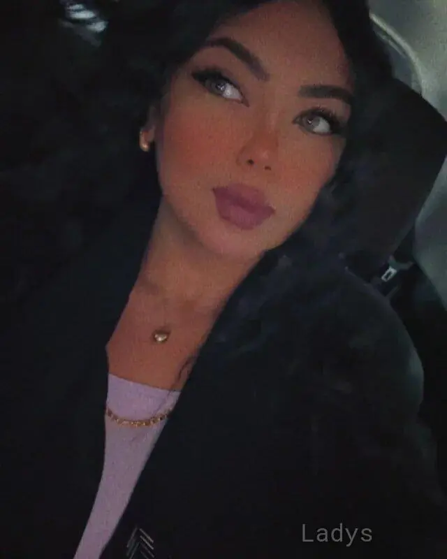 Sara, 25 years BBW escorts girl, height 175 sm, Weight kg, backpage Medina
