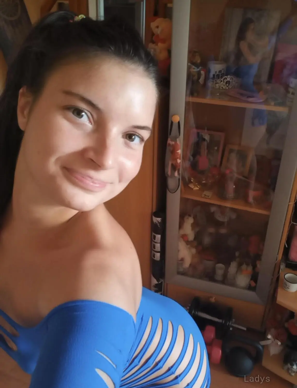 Flora marthy, 26 years BBW escorts girl, height 142 sm, Weight 46 kg, backpage Montreal
