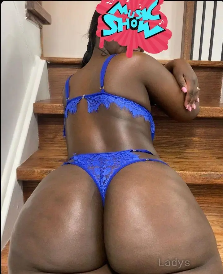 Cashy, 26 years BBW escorts girl, height 167 sm, Weight 70 kg, backpage Mumbai