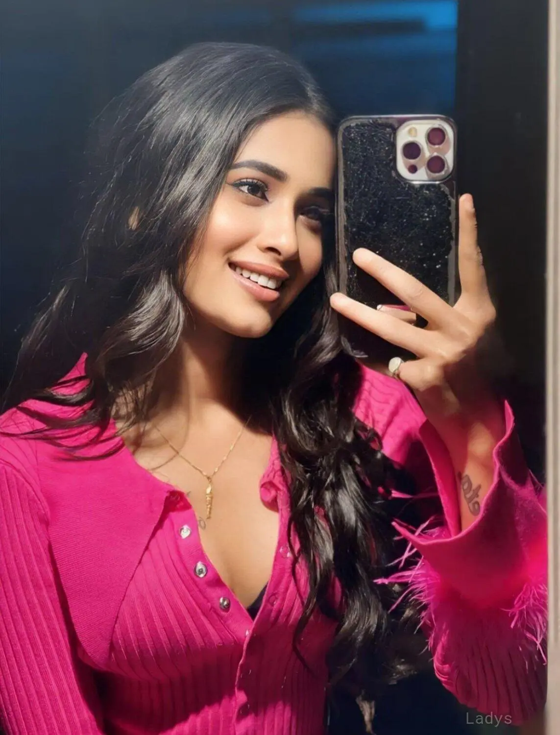 Poonam, 21 years BBW escorts girl, height 154 sm, Weight kg, backpage Mumbai