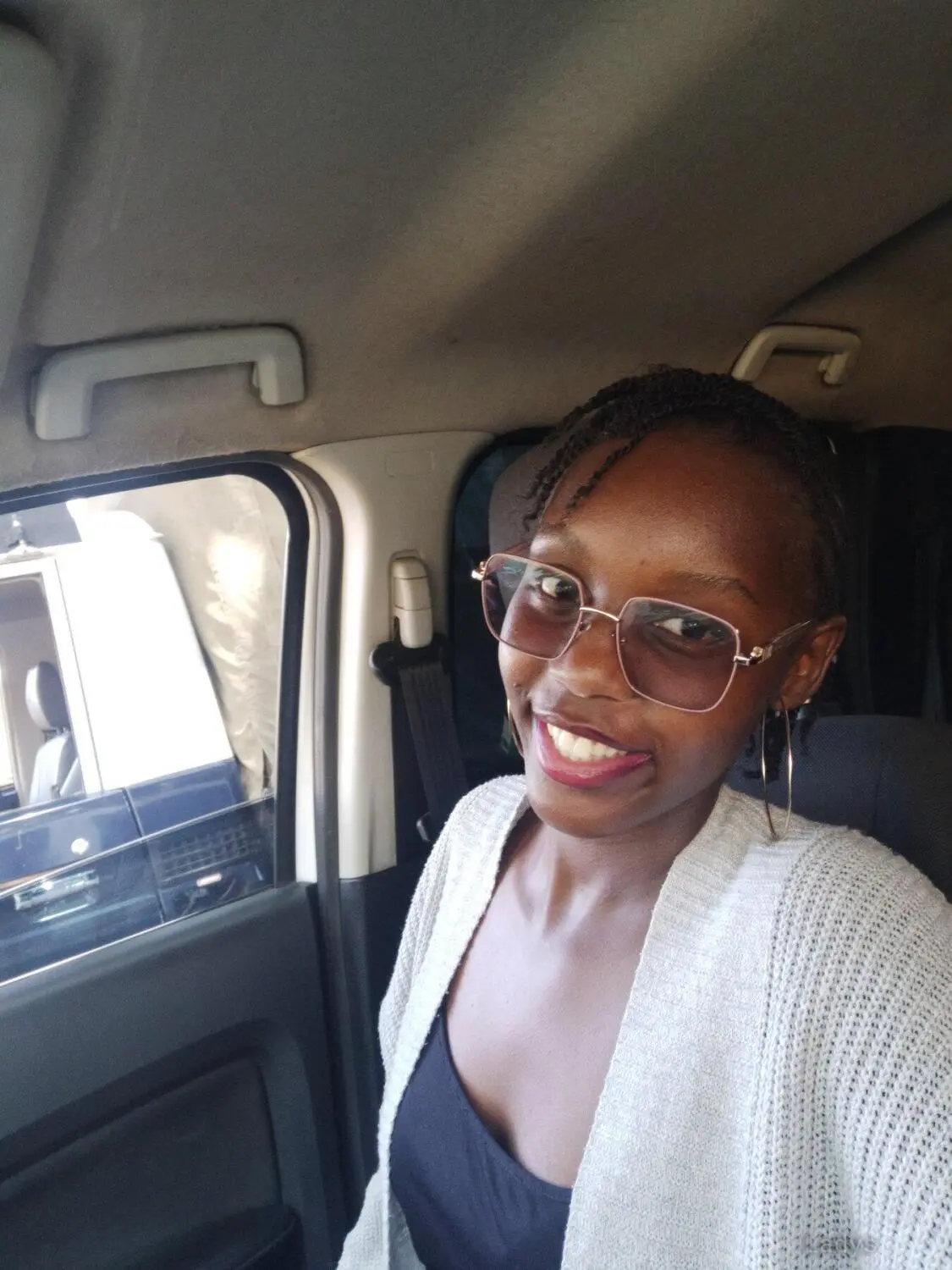 Risa, 21 years BBW escorts girl, height 180 sm, Weight kg, backpage Nairobi