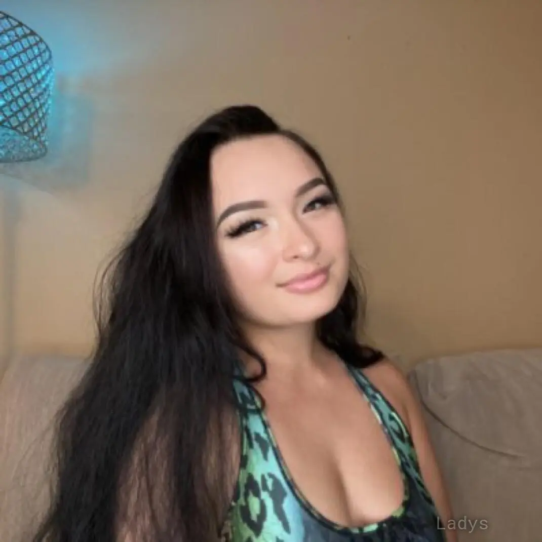 sandra, 24 years BBW escorts girl, height 180 sm, Weight 80 kg, backpage Netanya