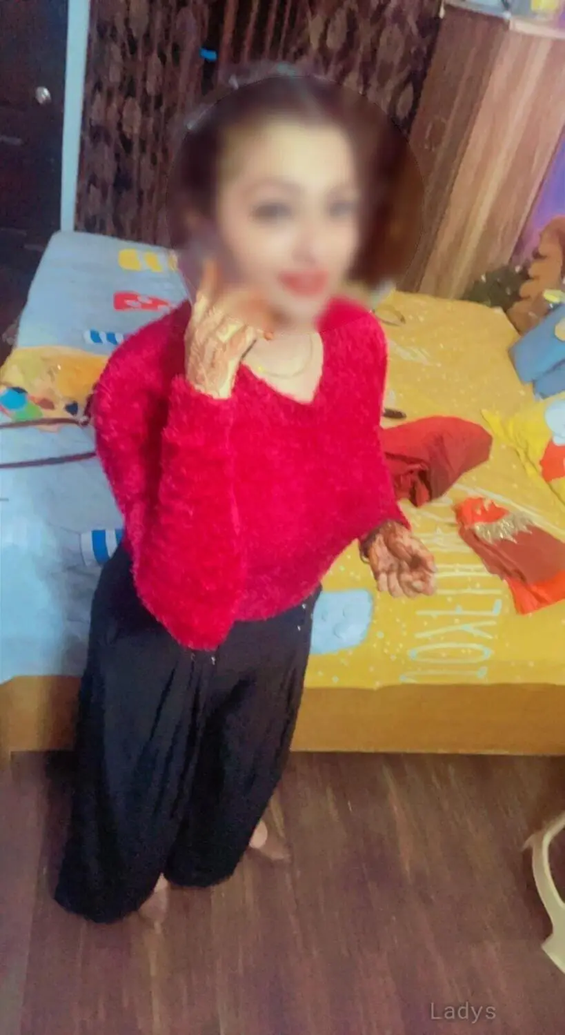 Ragini, 23 years BBW escorts girl, height 165 sm, Weight  kg, backpage Noida