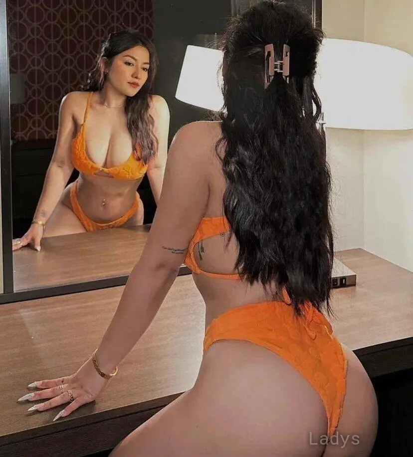 Moon, 24 years BBW escorts girl, height 163 sm, Weight  kg, backpage Osaka