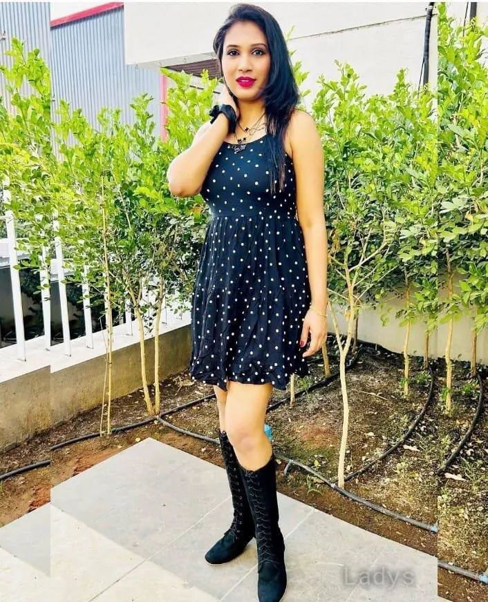 Patna, 22 years BBW escorts girl, height 154 sm, Weight kg, backpage Patna