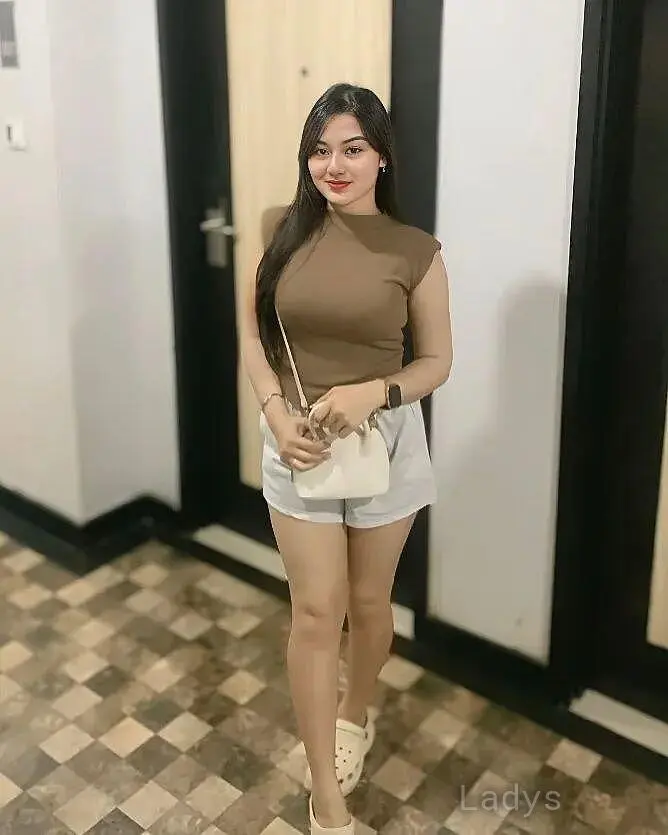 Esha, 21 years BBW escorts girl, height 160 sm, Weight  kg, backpage Pattaya