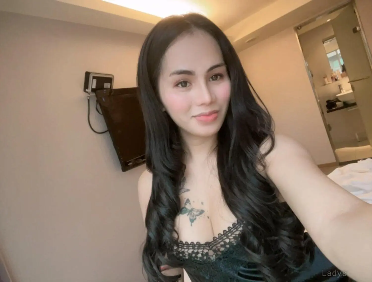 Ashley, 22 years BBW escorts girl, height 163 sm, Weight kg, backpage Phnom Penh