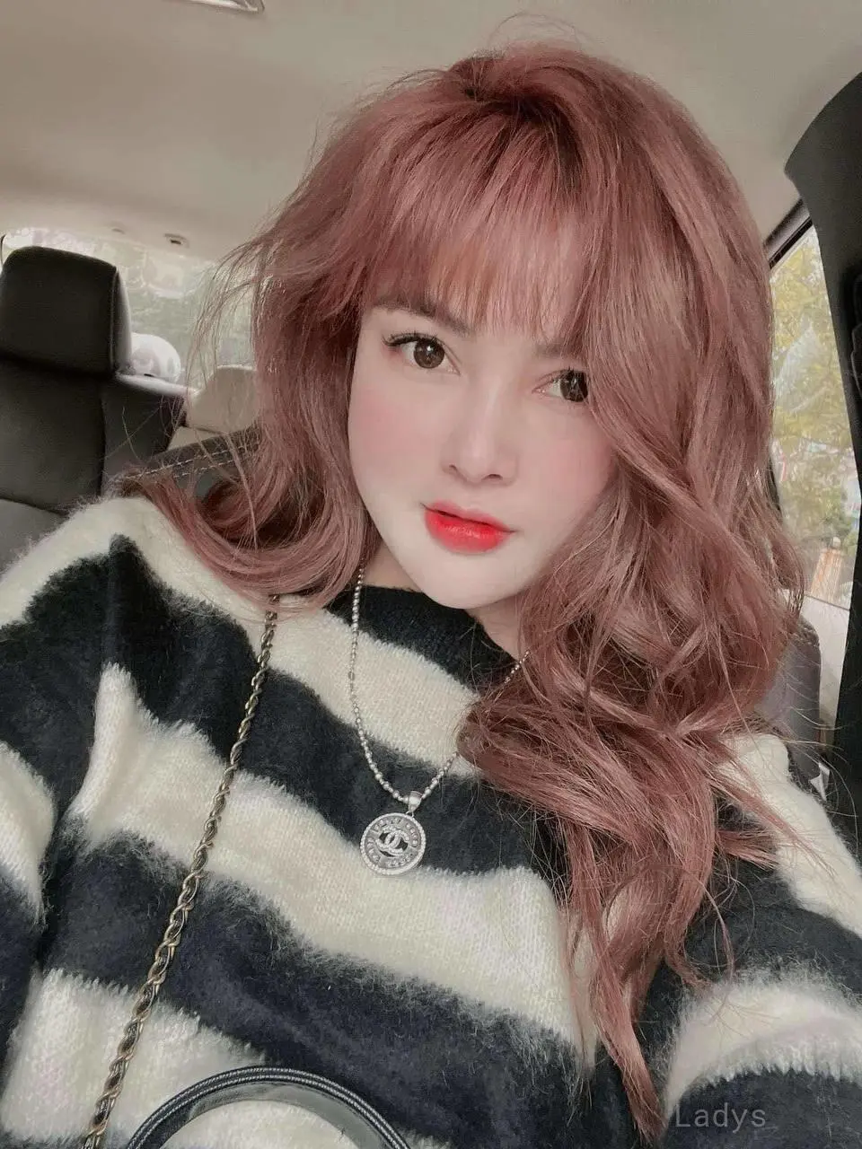Linh, 24 years BBW escorts girl, height 169 sm, Weight  kg, backpage Phnom Penh