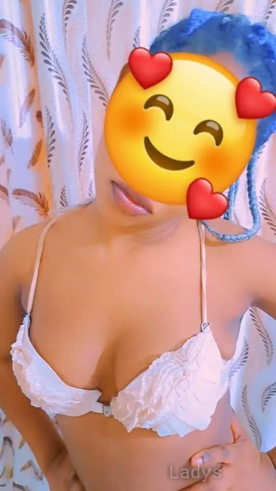Gabrielle, 23 years BBW escorts girl, height  sm, Weight  kg, backpage Pune