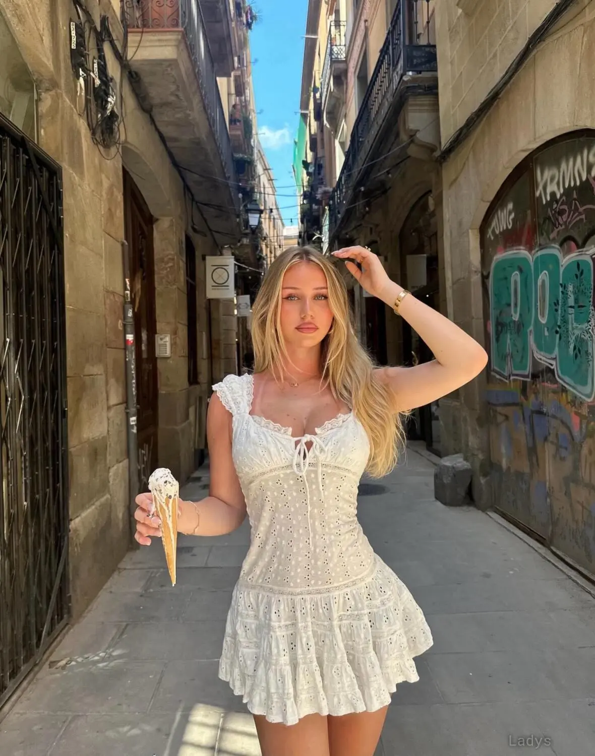Gina-Maria, 28 years BBW escorts girl, height 170 sm, Weight 64 kg, backpage Rio De Janeiro