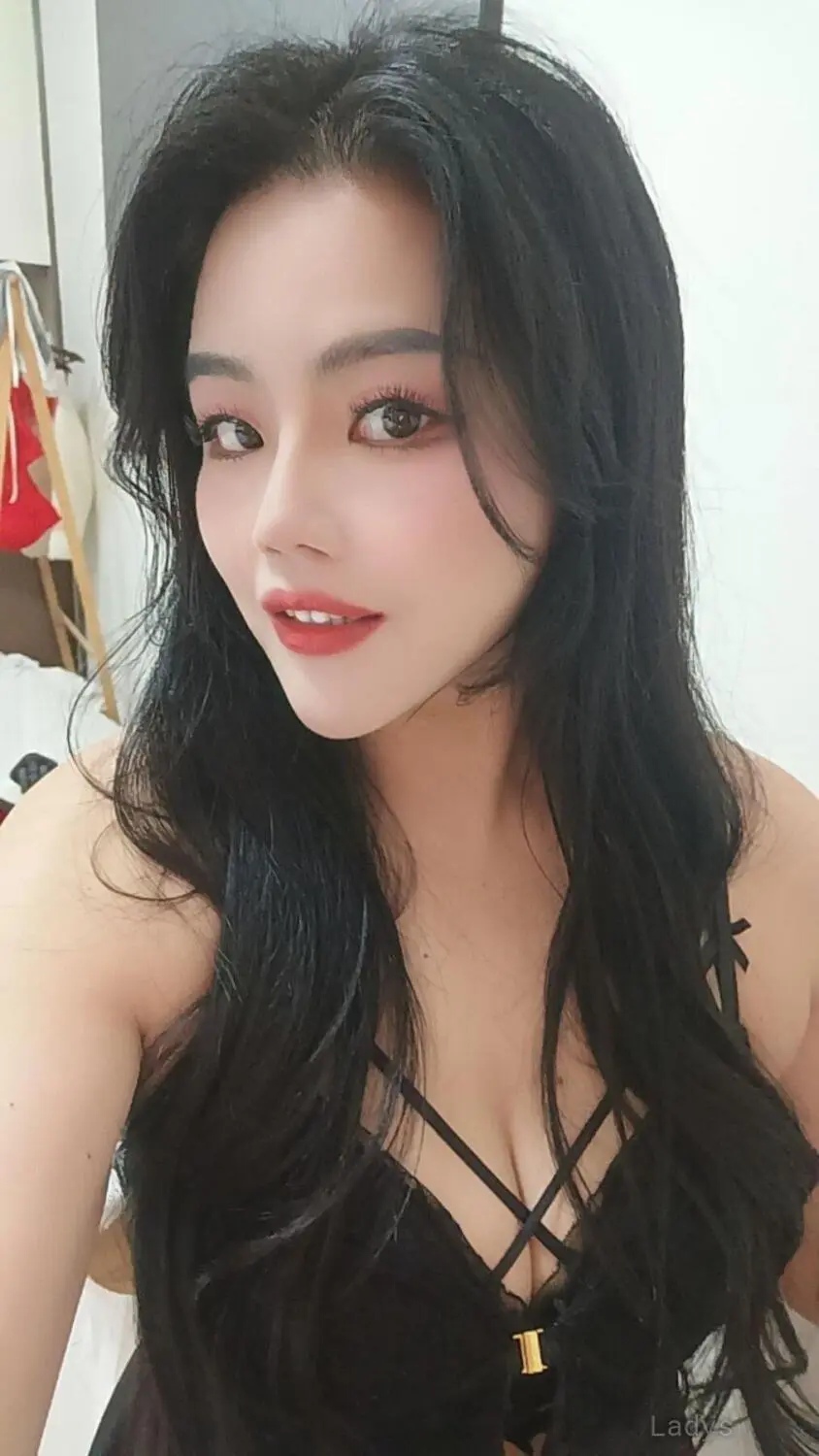 Amy, 22 years BBW escorts girl, height 165 sm, Weight  kg, backpage Riyadh