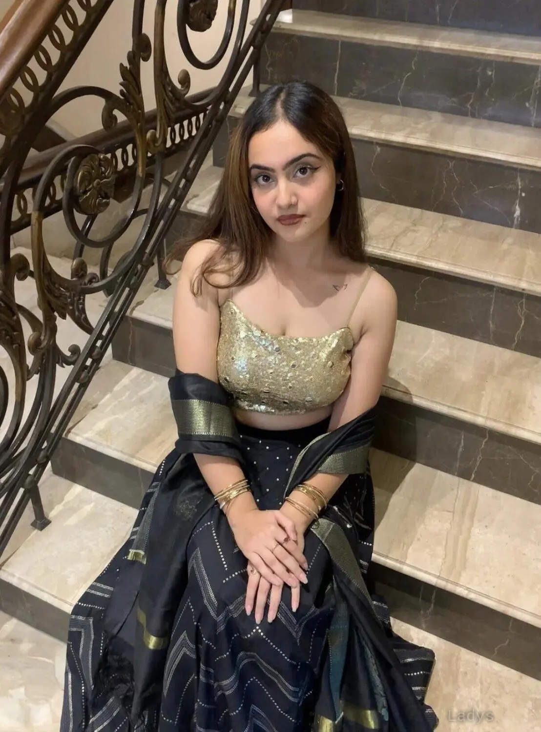 Nida, 24 years BBW escorts girl, height 162 sm, Weight  kg, backpage Sharjah