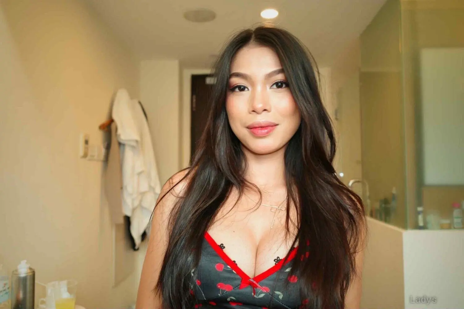 Pam, 24 years BBW escorts girl, height 160 sm, Weight kg, backpage Singapore