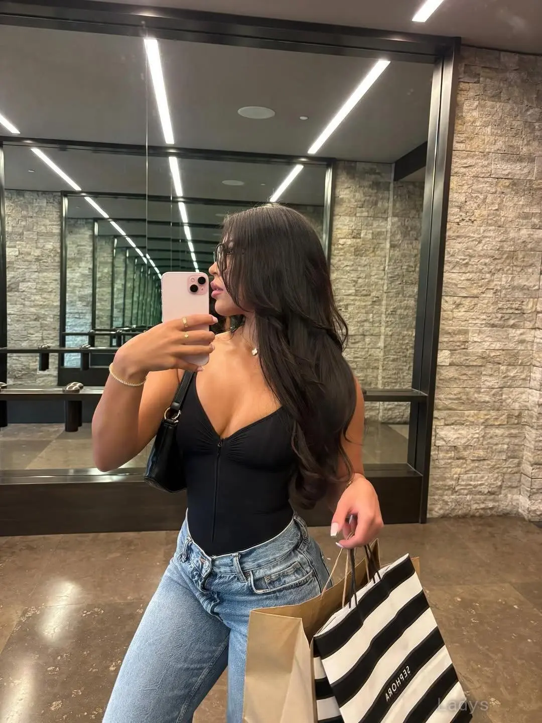 Harper Paul, 24 years beautiful nude St. Petersburg escorts girl, height 166 sm, Weight 44 kg