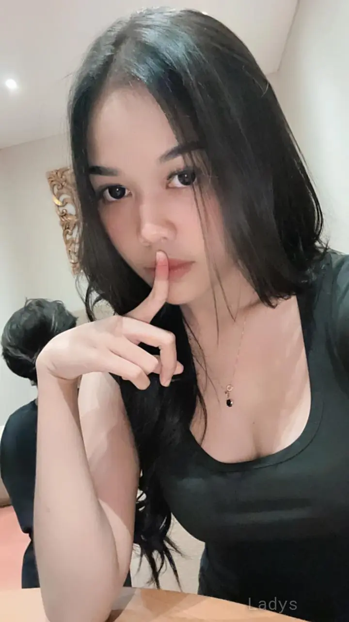 Cristina, 23 years BBW escorts girl, height 165 sm, Weight kg, backpage Surabaya