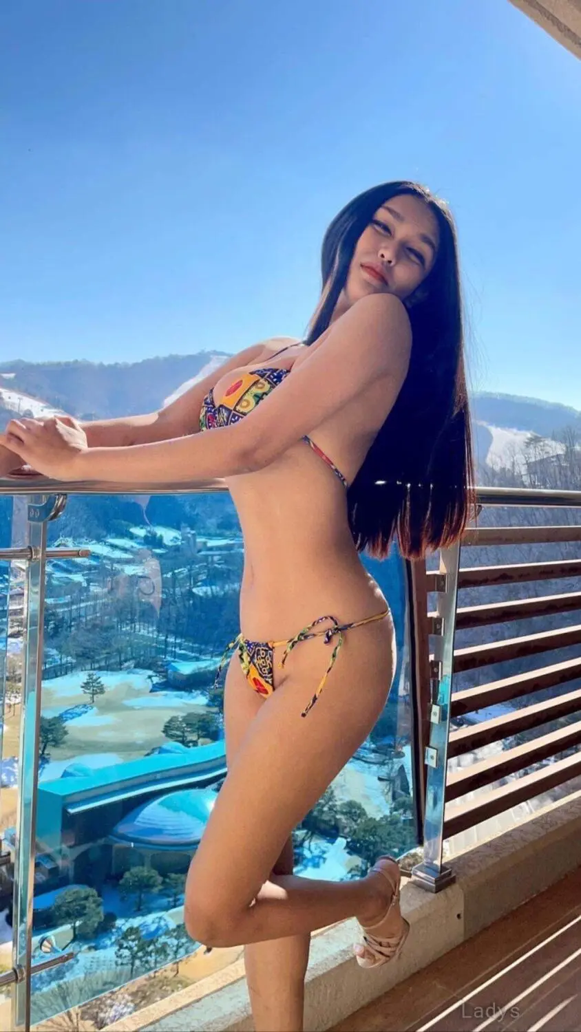 Melisa, 25 years BBW escorts girl, height 168 sm, Weight kg, backpage The Hague