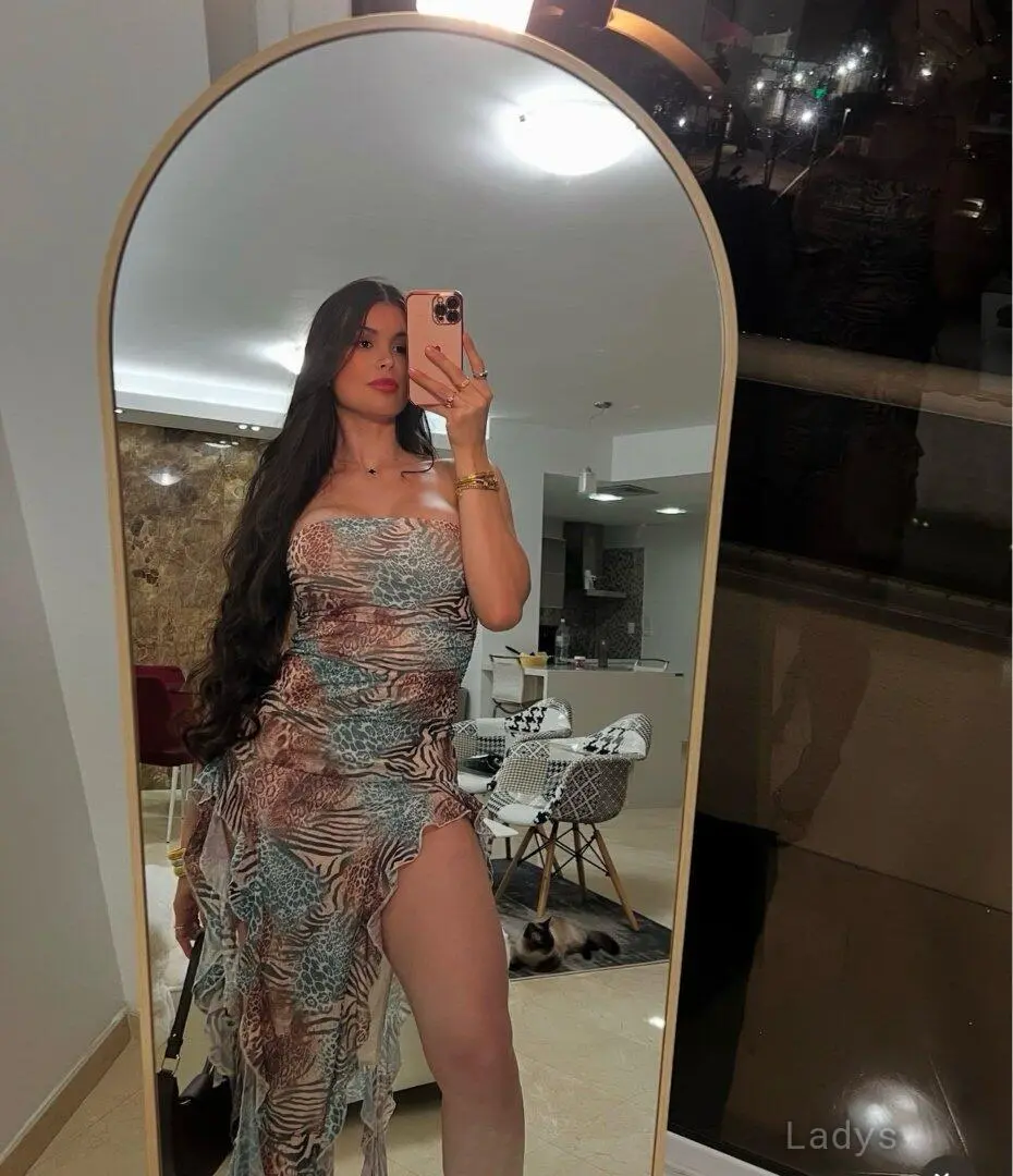 Neri, 24 years BBW escorts girl, height 165 sm, Weight  kg, backpage Tokyo
