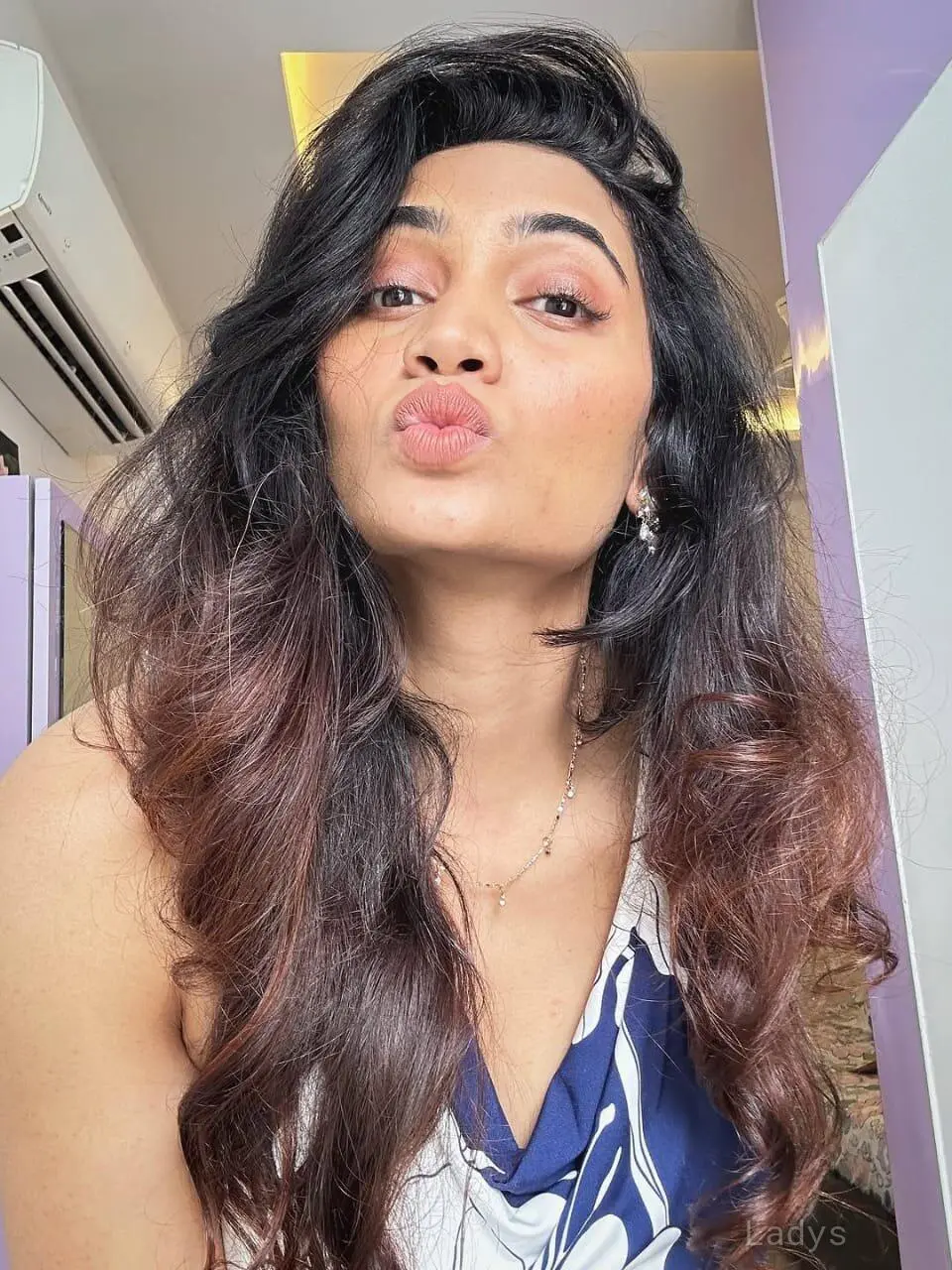 Vidhya, 22 years BBW escorts girl, height 154 sm, Weight kg, backpage Udaipur